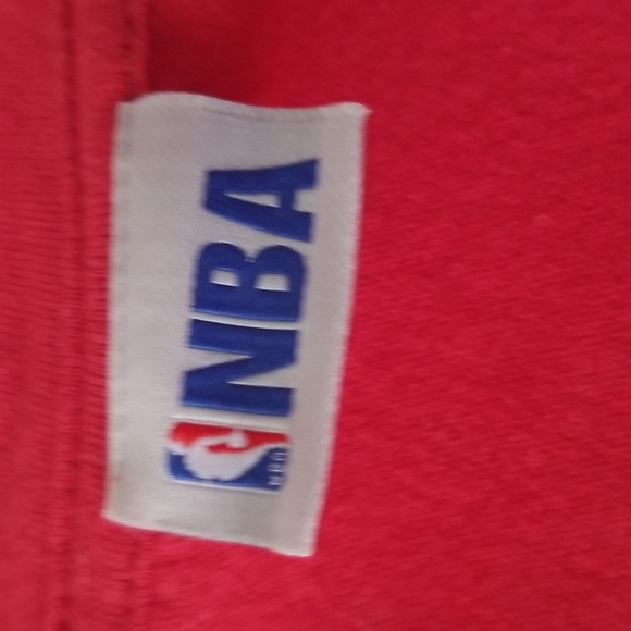 NBA Miami Heat Wade #3 Women's V Neck Cotton Tee; Red, Size Small - Picture 4 of 4